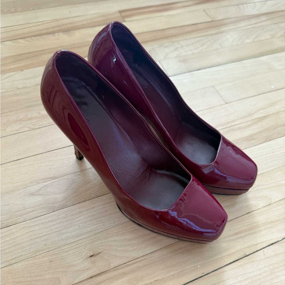 Gucci Burgundy Women's Heels